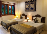 twin bed room